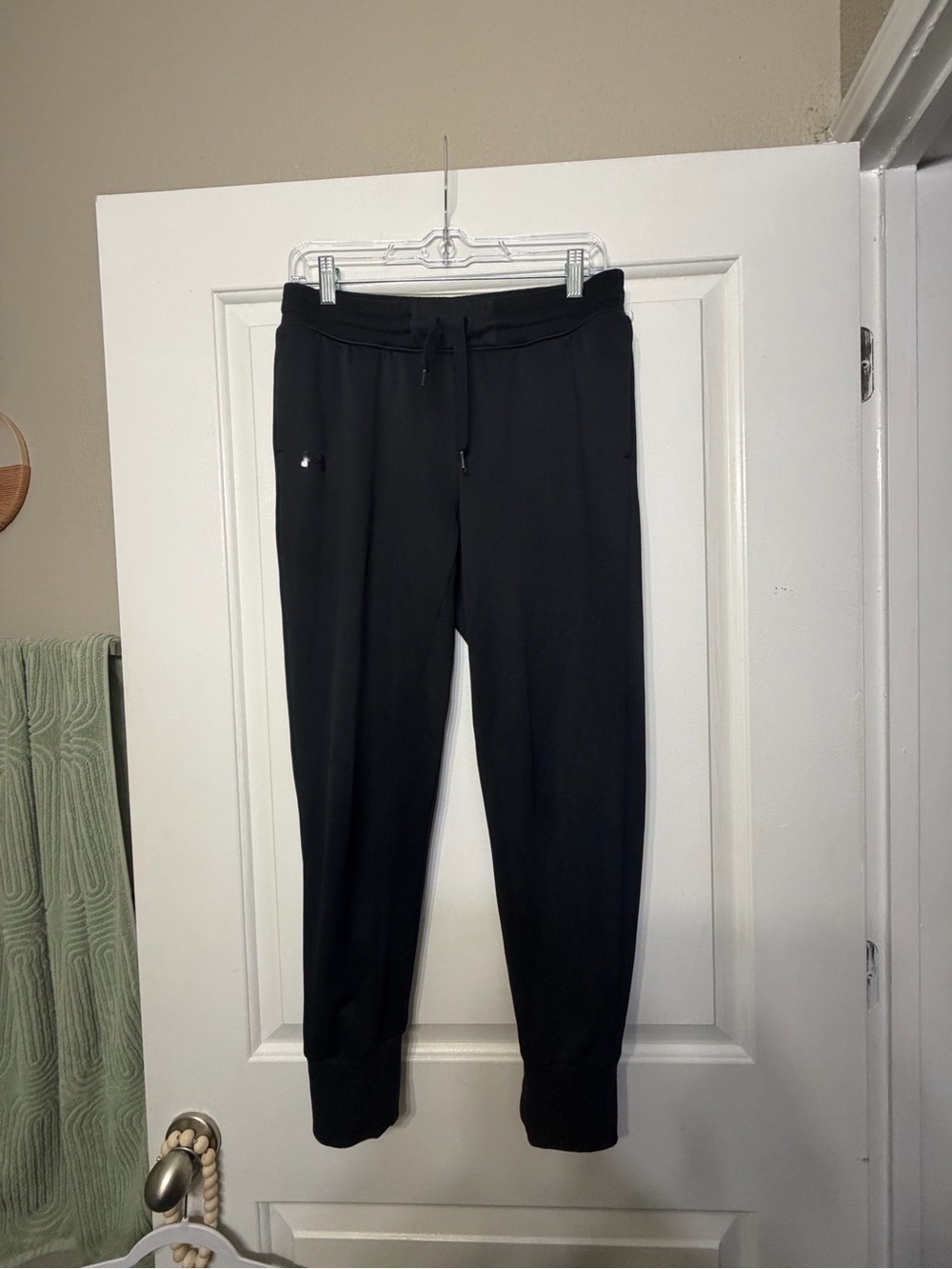 Under Armour Black Women's Joggers with Drawstring Waist